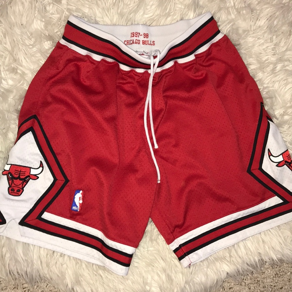 Mitchell and Ness Chicago Bulls shorts